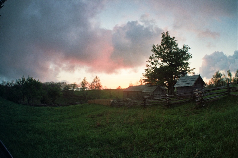 Day_1_1_04 Bert Hensley House.jpg